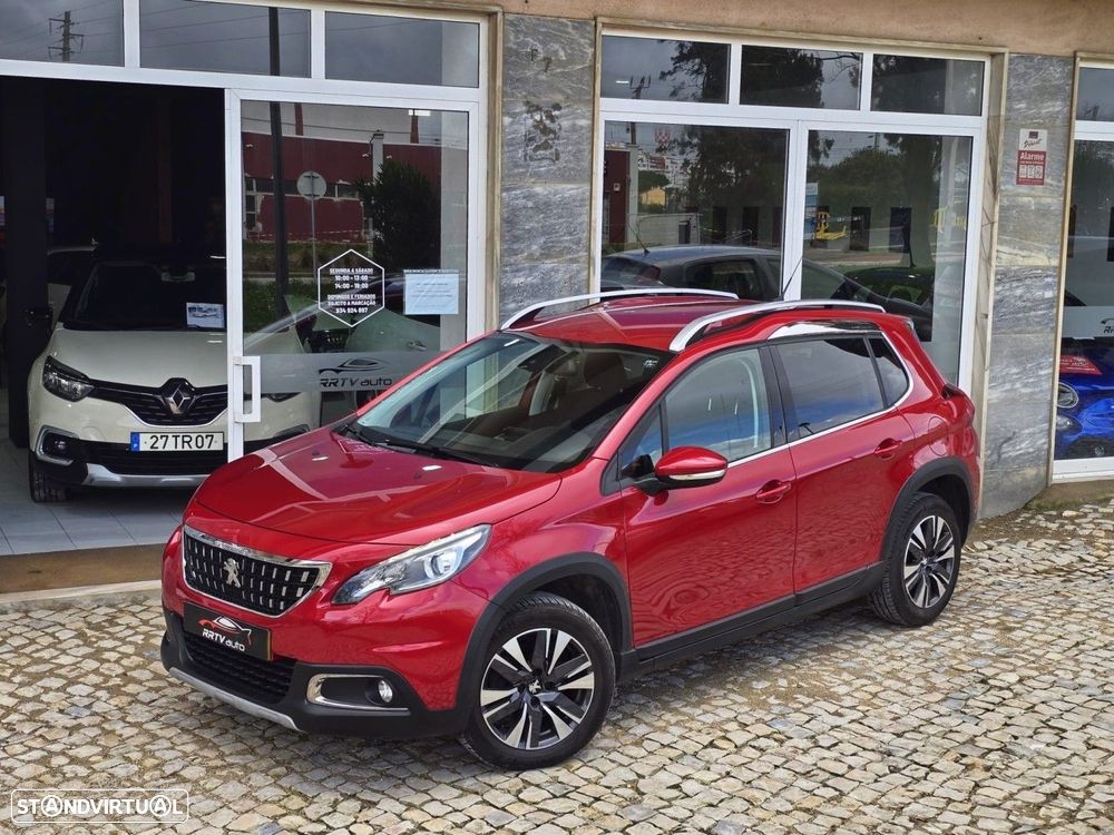 Peugeot 2008 1.2 PureTech Allure - 1