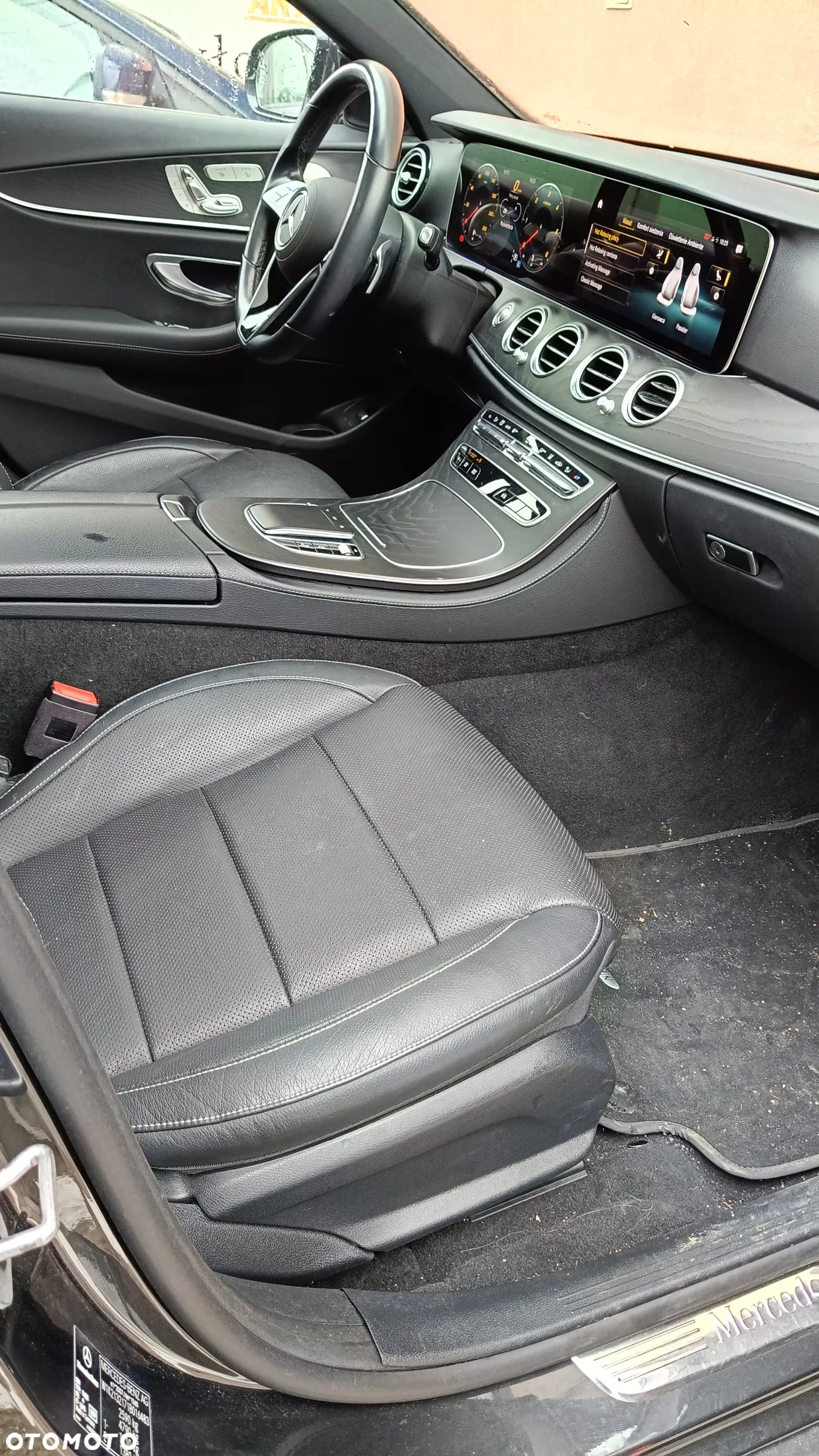 Mercedes-Benz Klasa E 220 d 4Matic T All-Terrain 9G-TRONIC Avantgarde - 11