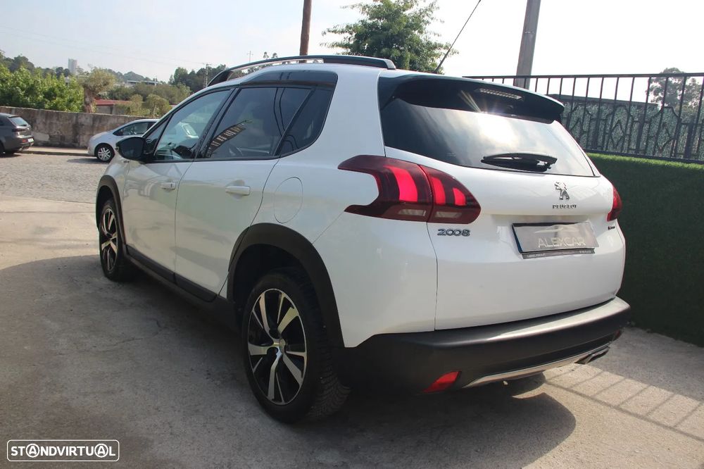 Peugeot 2008 1.2 PureTech GT Line - 5