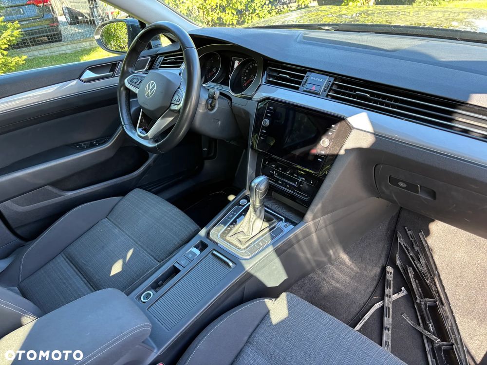 Volkswagen Passat Variant 2.0 TDI SCR DSG - 26