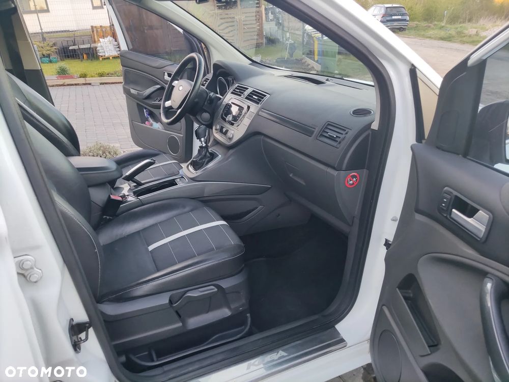 Ford Kuga 2.0 TDCi 2x4 Titanium - 19