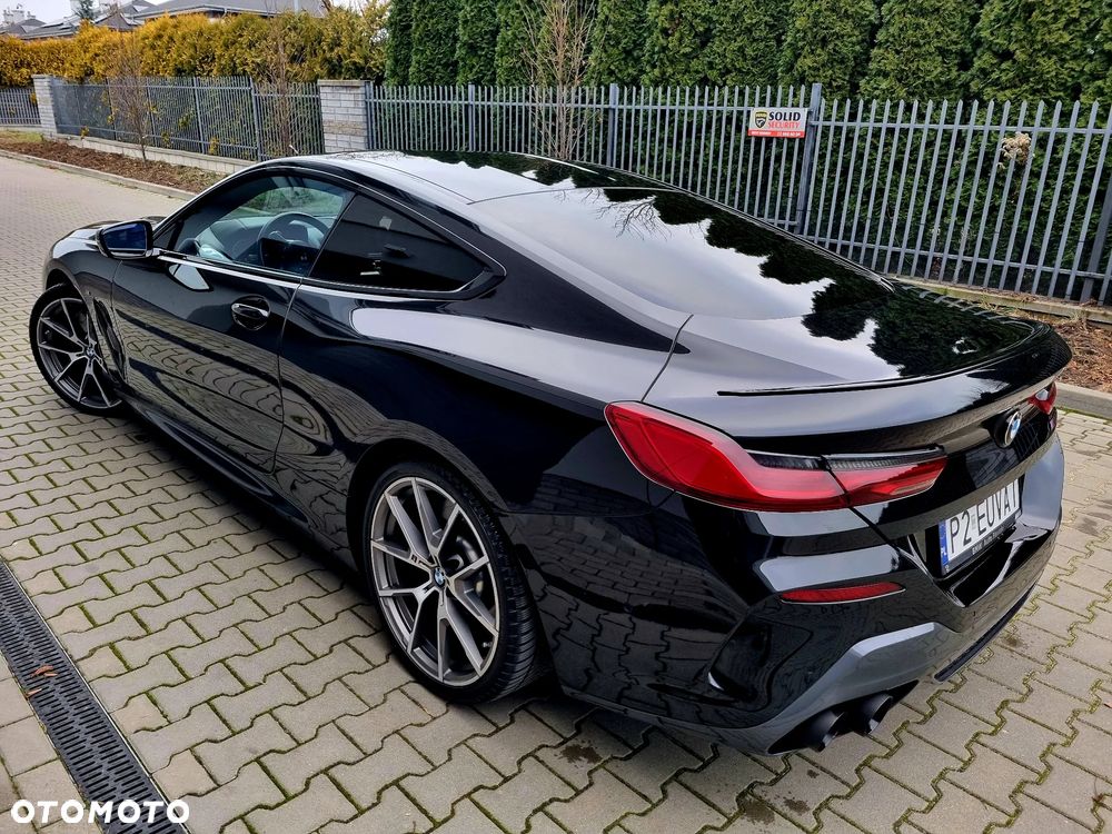 BMW Seria 8 - 11