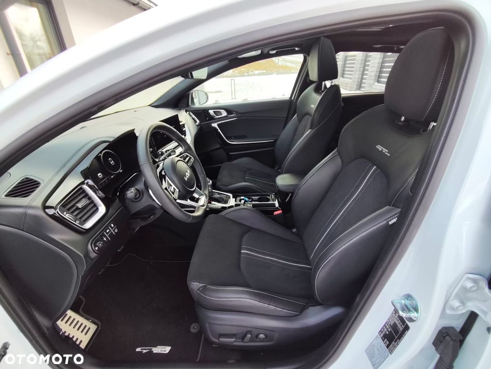 Kia ProCeed 1.5 T-GDI GT Line DCT - 21