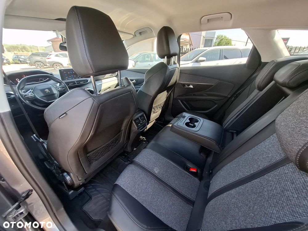 Peugeot 3008 PureTech 130 Stop & Start EAT6 Allure - 13