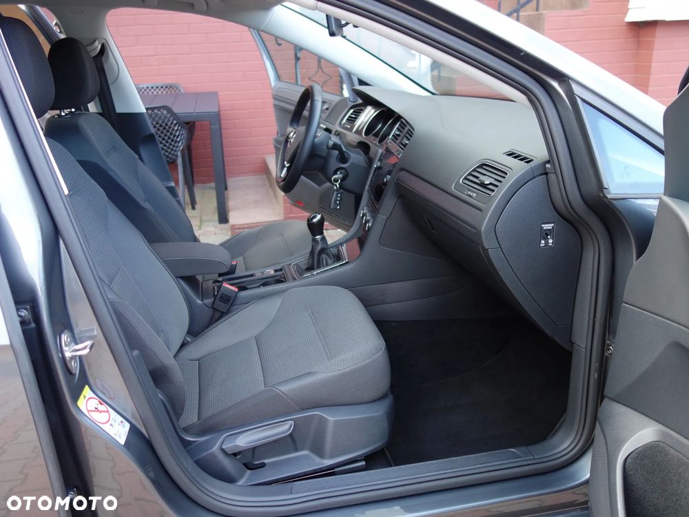 Volkswagen Golf 1.5 TSI ACT OPF Comfortline - 16
