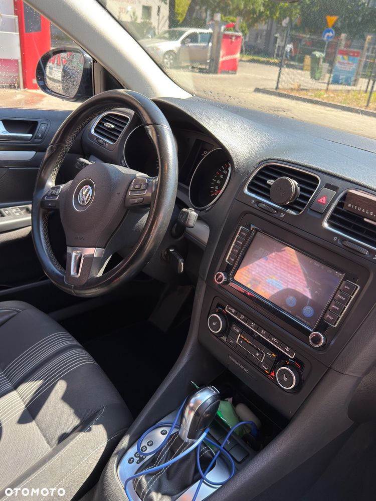 Volkswagen Golf 2.0 TDI DPF BlueMotion Technology DSG MATCH - 7