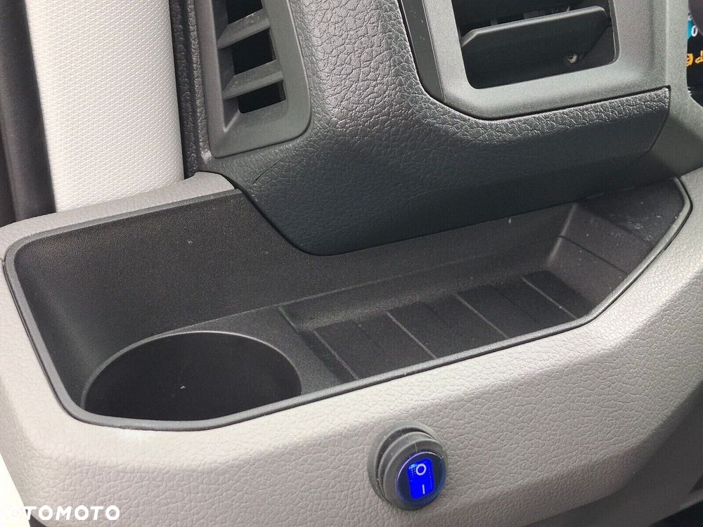 Volkswagen Crafter Kontener 2.0 TDI Manual - 28
