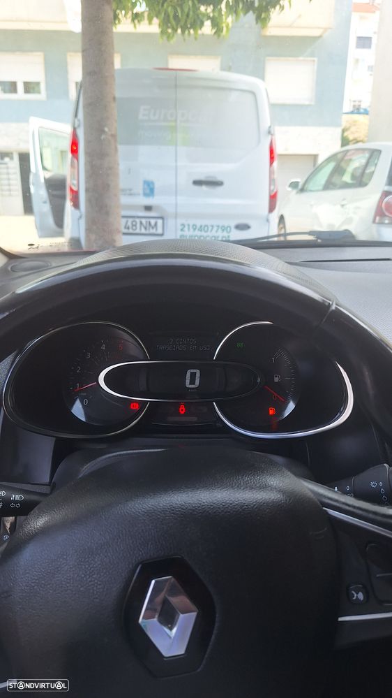 Renault Clio 1.5 dCi Limited - 7