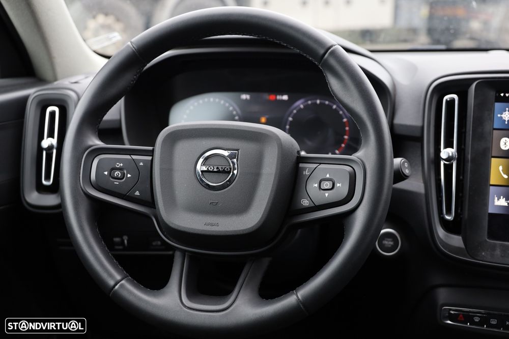 Volvo XC 40 1.5 T2 Momentum Core - 16
