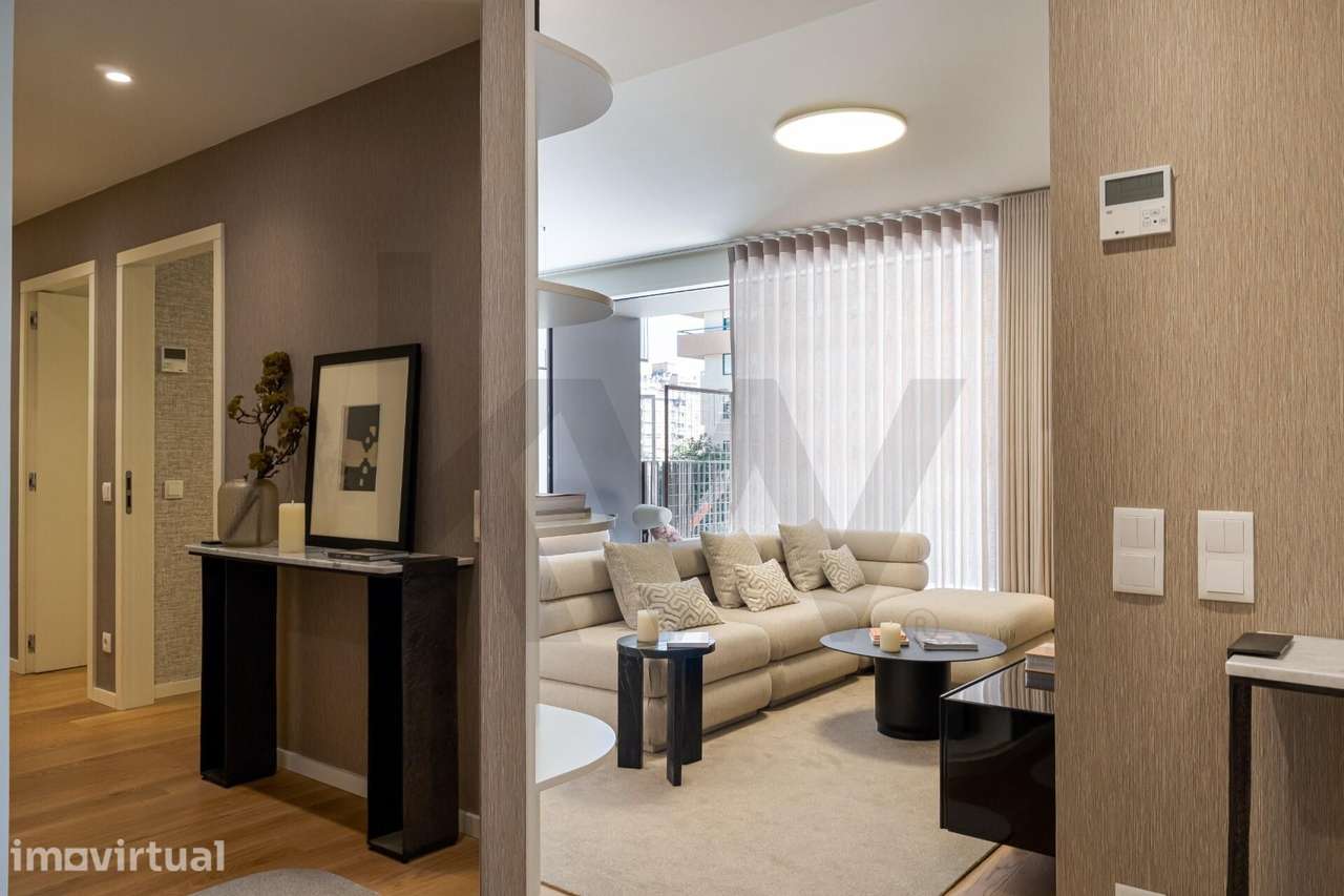 Apartamento T3 com Varanda e Suíte em Vila Nova de Gaia - Grande imagem: 3/33