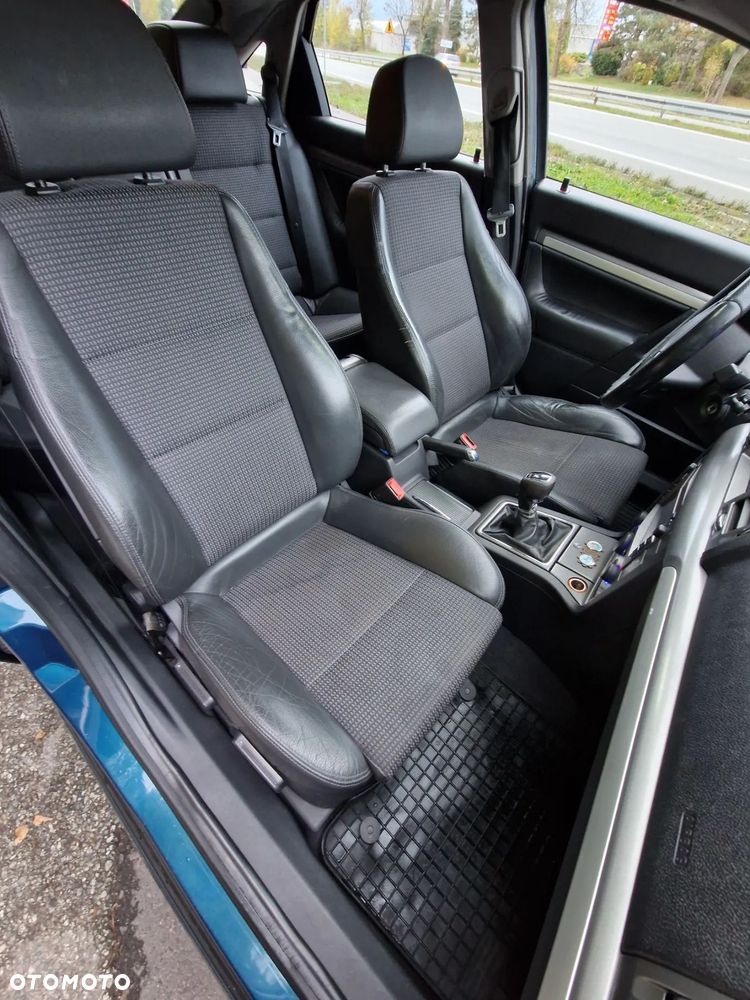 Opel Vectra 1.9 CDTI Sport - 19