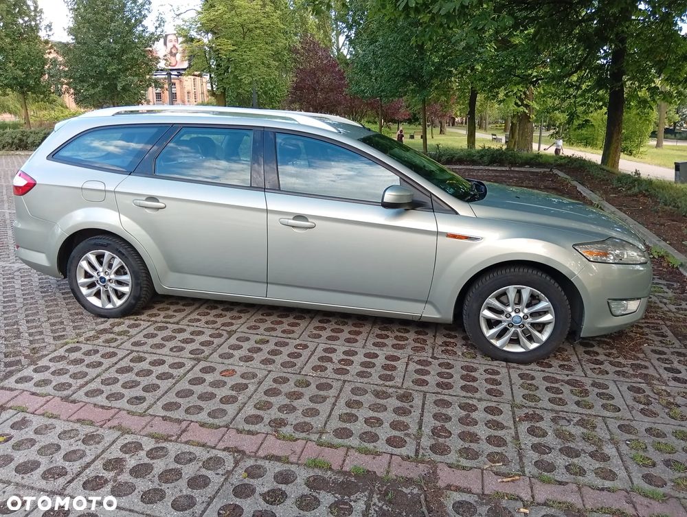 Ford Mondeo 1.6 Titanium - 10