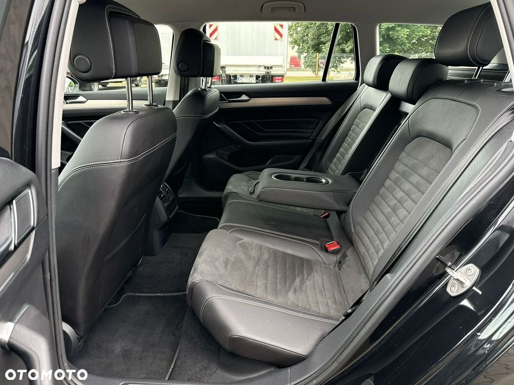 Volkswagen Passat 2.0 TSI Elegance DSG - 15