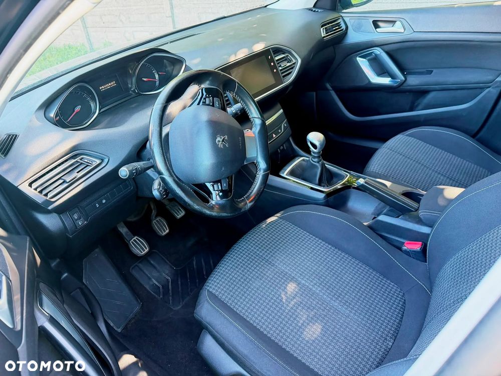 Peugeot 308 1.5 BlueHDi Access S&S - 2