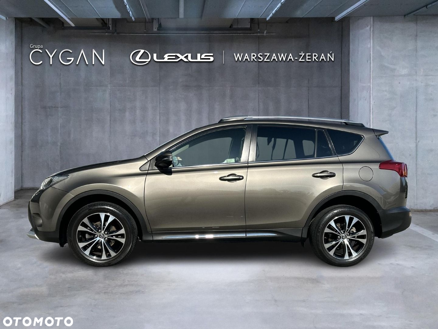Toyota RAV4 - 4