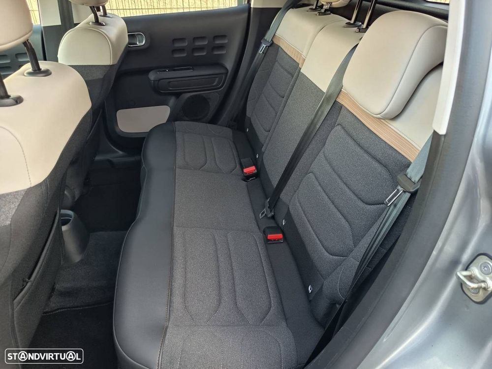 Citroën C3 1.2 PureTech Shine - 14