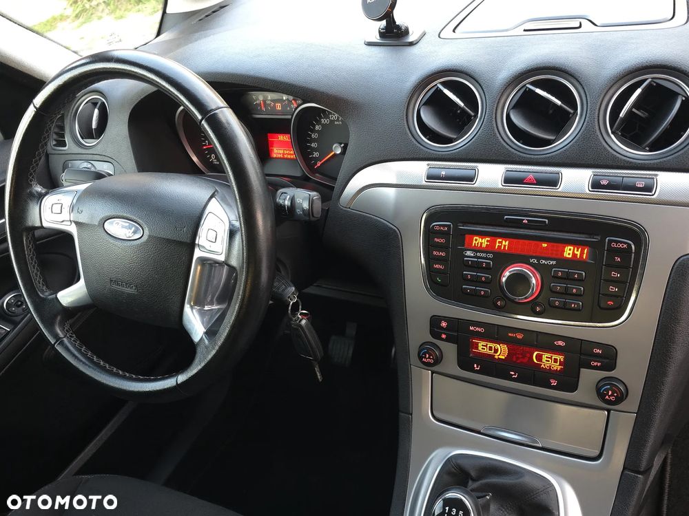 Ford Galaxy 2.0 Business Edition - 11