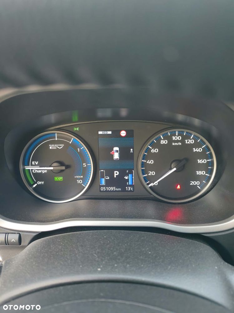 Mitsubishi Eclipse Cross - 11