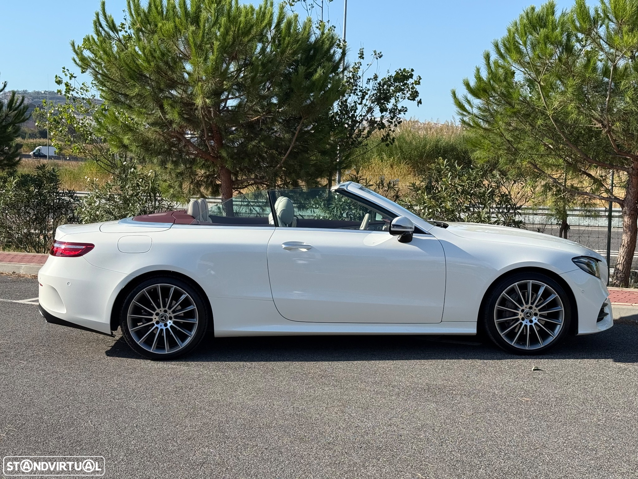 Mercedes-Benz E 200 AMG Line Aut. - 11