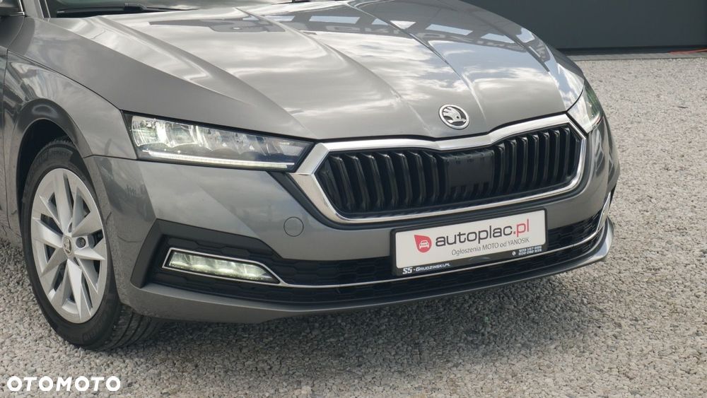 Skoda Octavia - 25