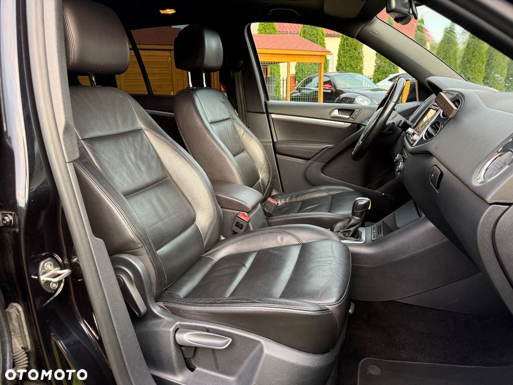 Volkswagen Tiguan 2.0 TDI 4Mot R-Style DSG - 26