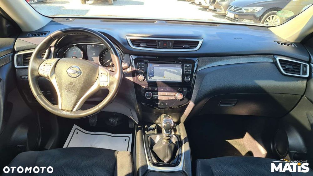 Nissan X-Trail - 4