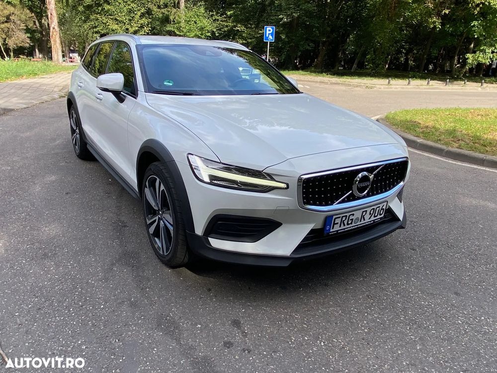 Volvo V60 V60CC D4 AWD Momentum Pro - 4