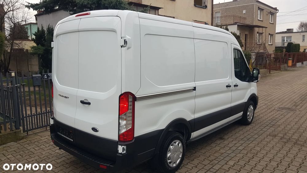 Ford Transit - 18