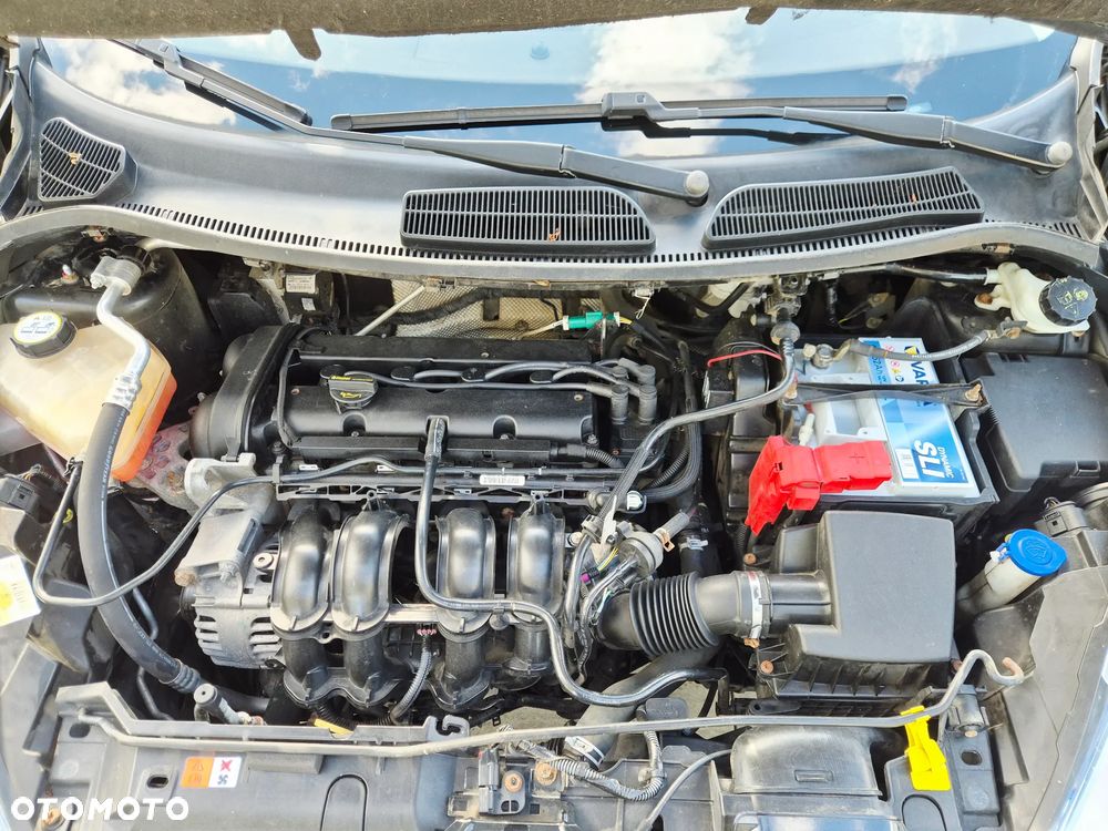 Ford Fiesta 1.4 Champions Edition - 25