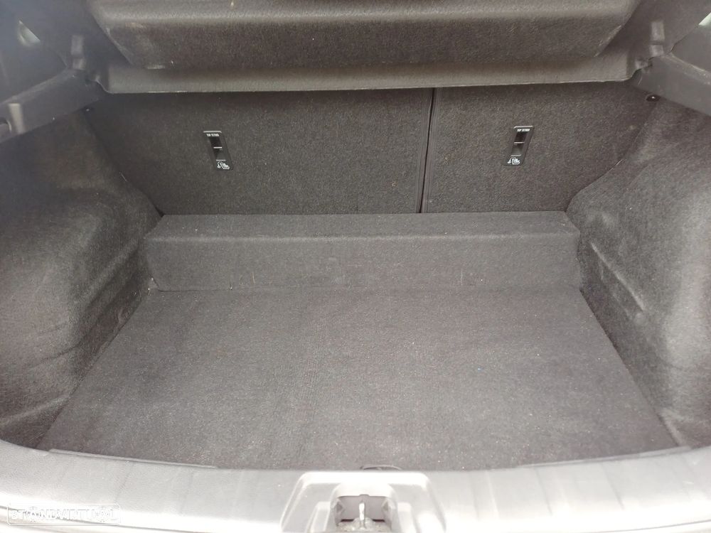 Nissan Qashqai 1.5 dCi N-Connecta DCT - 5