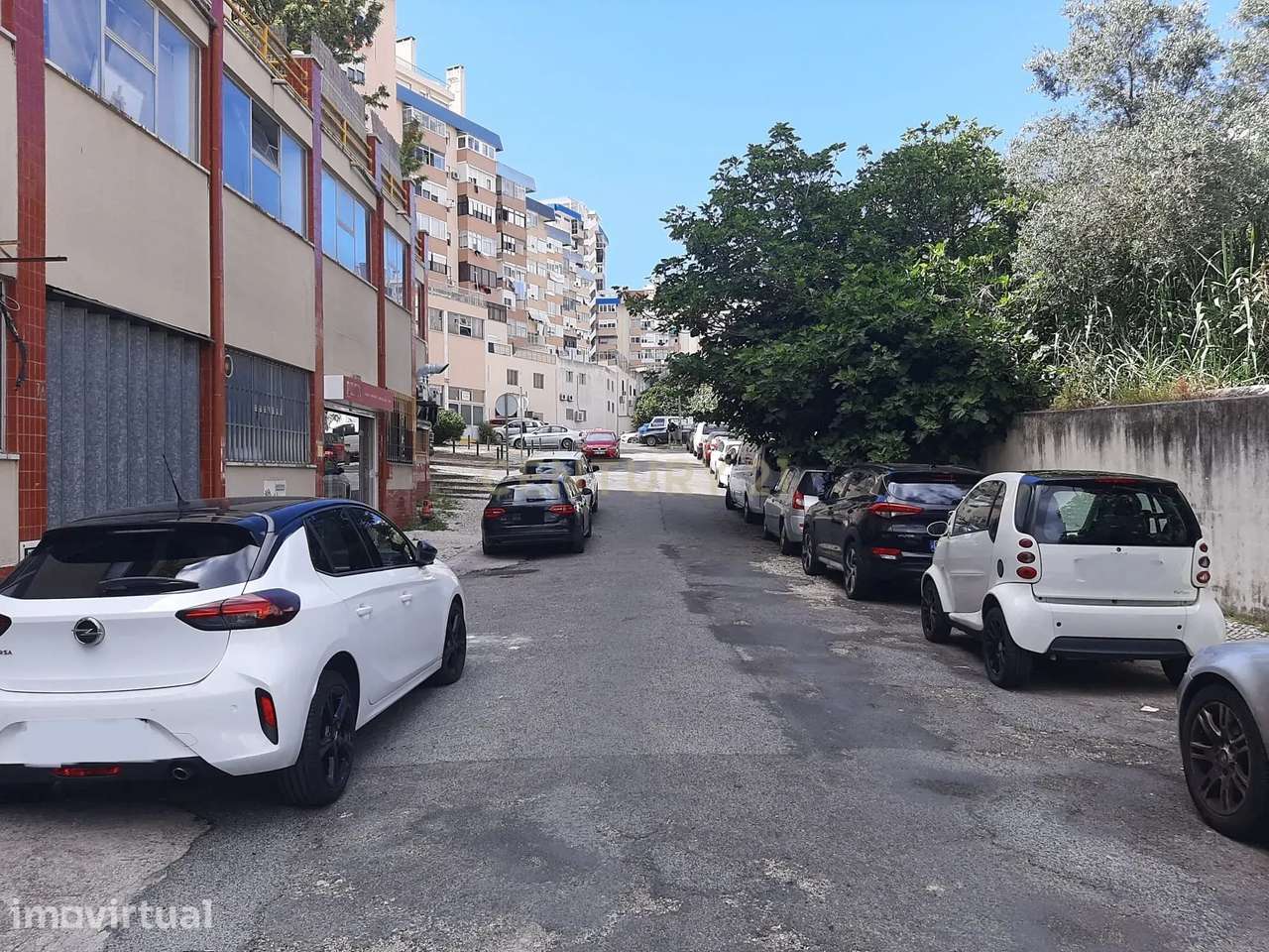 Armazém, Espaço Comercial com 5 lugares de estacionamento, em Benfica, - Grande imagem: 5/20