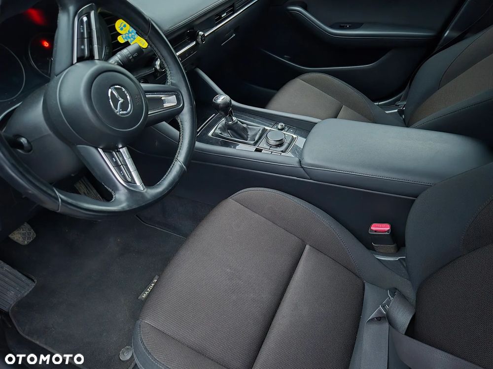 Mazda 3 - 6