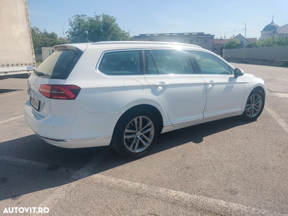 Volkswagen Passat 2.0 TDI DSG Highline - 35