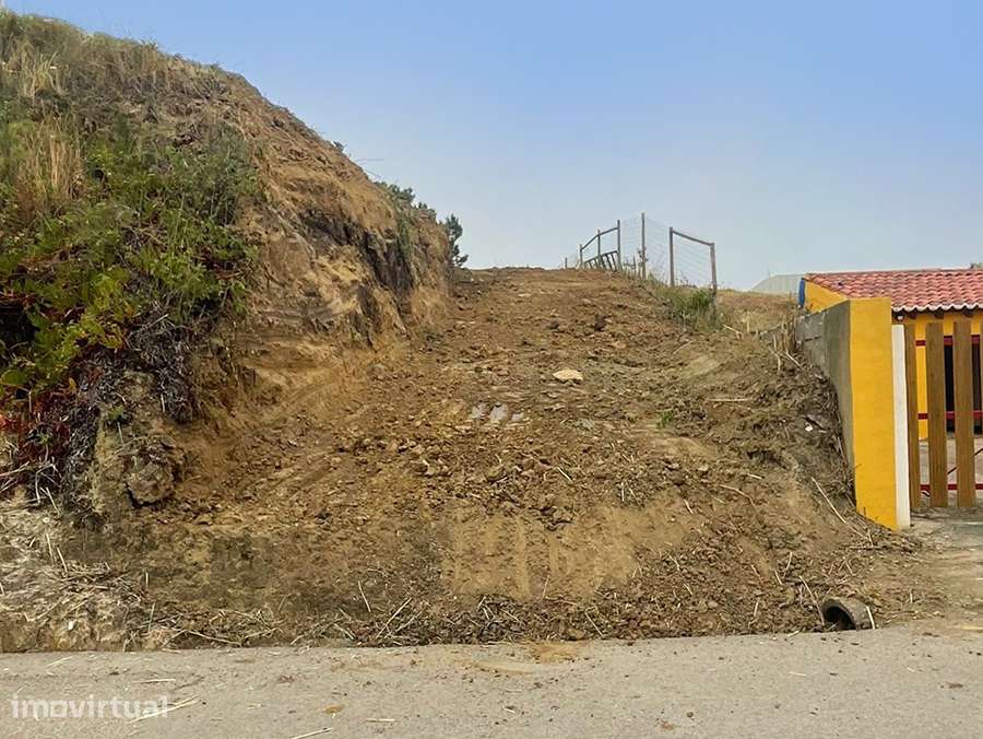 Terreno urbanizável, com vista excepcional, bom acesso, Miragaia - Grande imagem: 4/5
