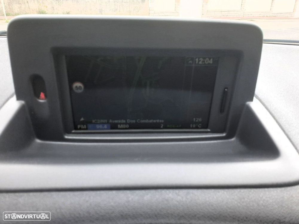 Renault Clio 1.5 dCi Dynamique S - 21