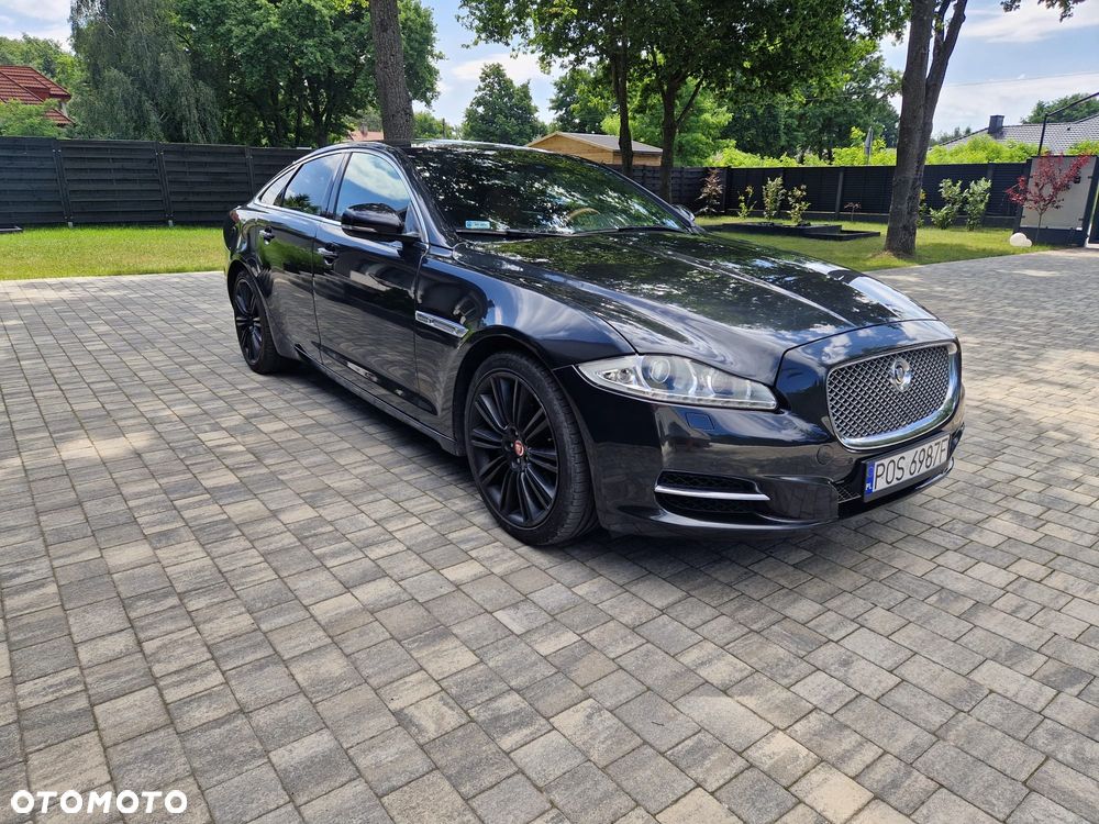Jaguar XJ - 4