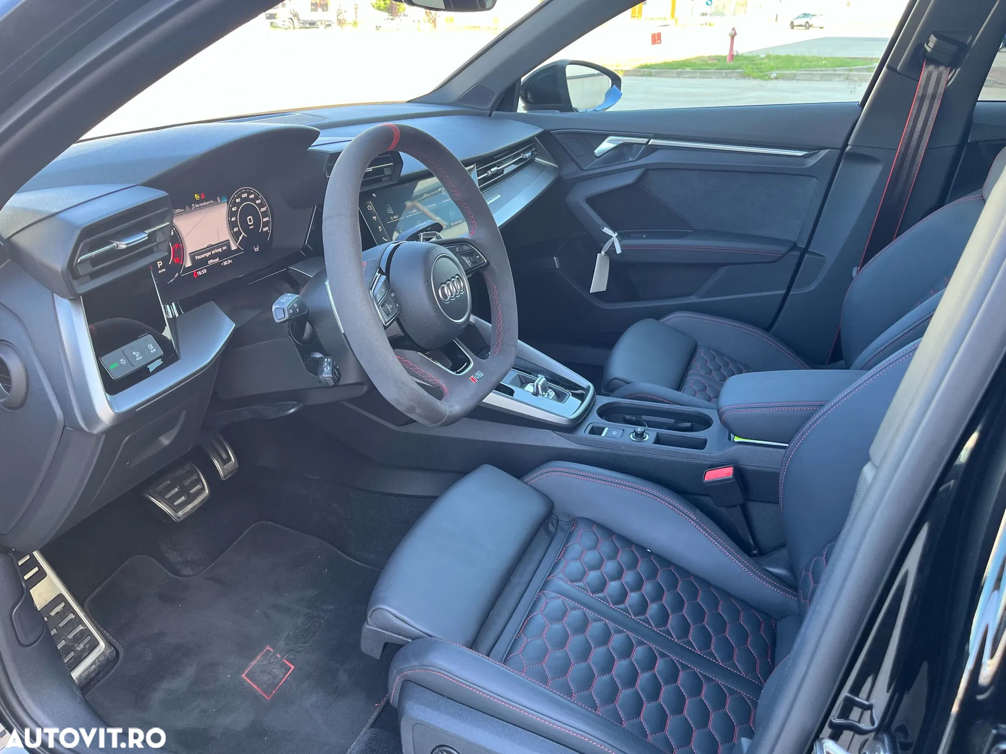 Audi RS3 TFSI Sportback quattro S tronic - 8