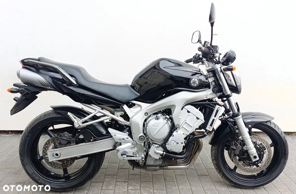 Yamaha FZ6 - 7