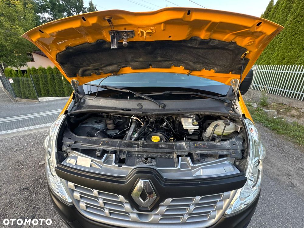 Renault Master - 18