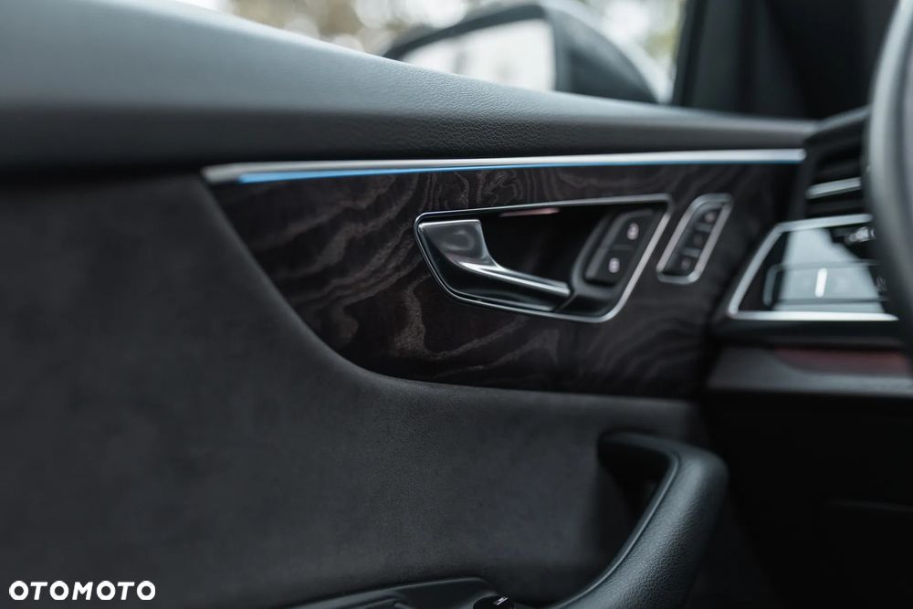 Audi Q8 50 TDI mHEV Quattro Tiptronic - 27