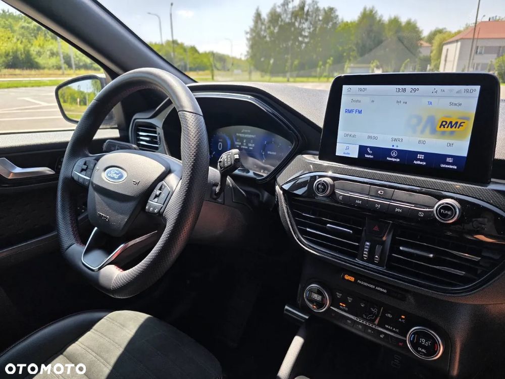 Ford Kuga 2.0 EcoBlue AWD ST-Line - 3