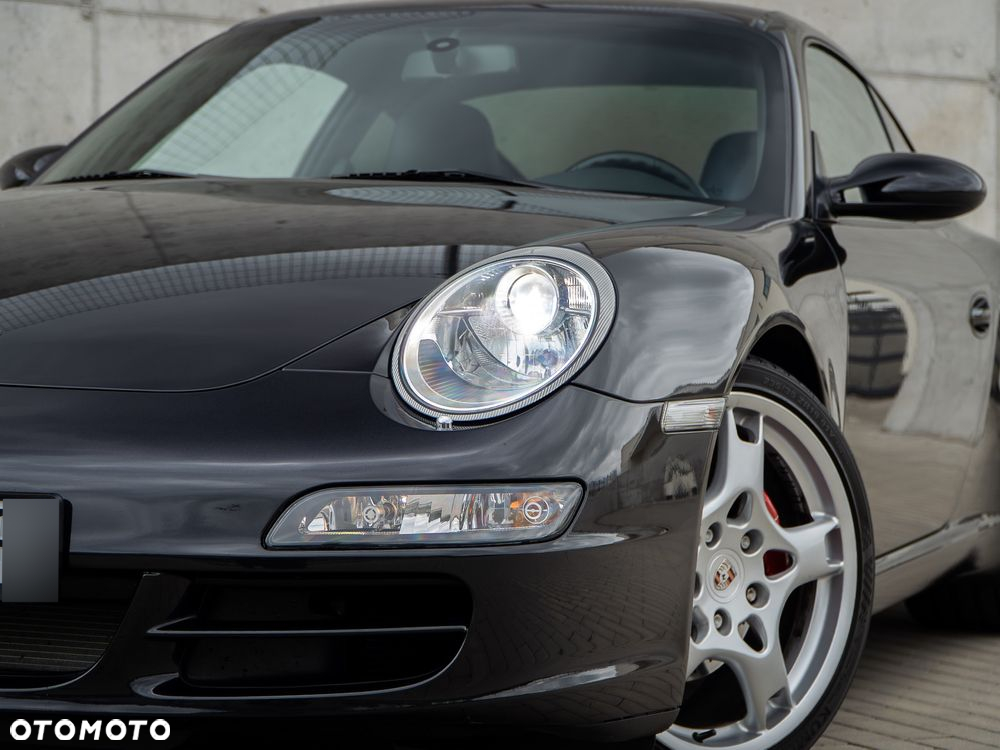 Porsche 911 Carrera Tiptronic S - 3
