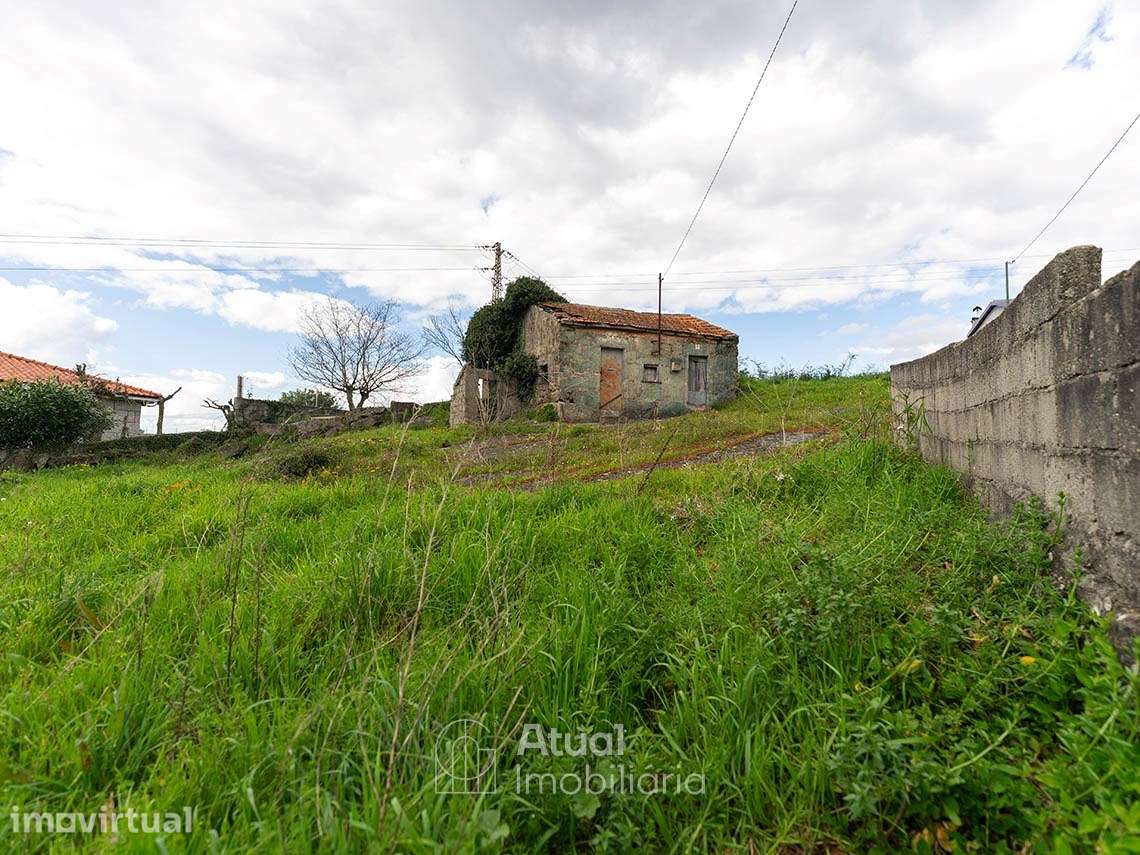 Moradia para Restaurar T2 Venda em Vilarinho,Santo Tirso