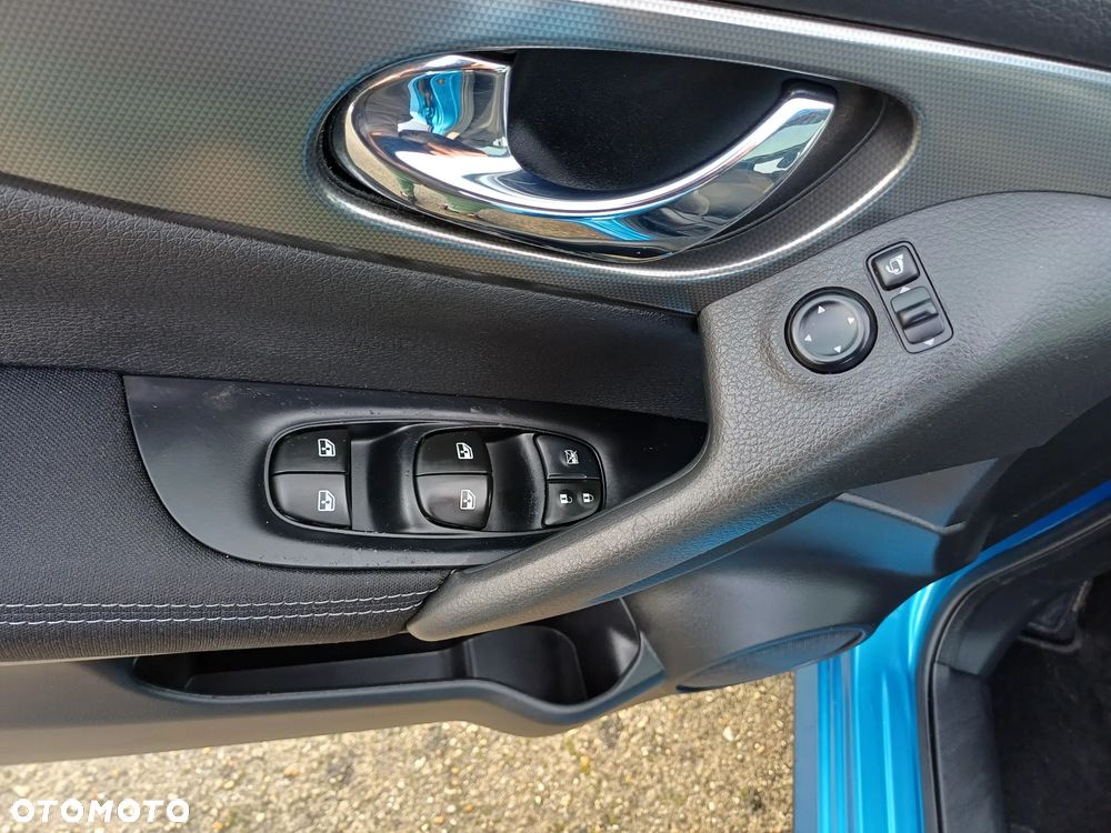 Nissan Qashqai 1.2 DIG-T N-Connecta - 14