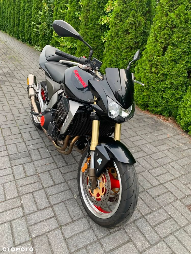 Kawasaki Z - 12