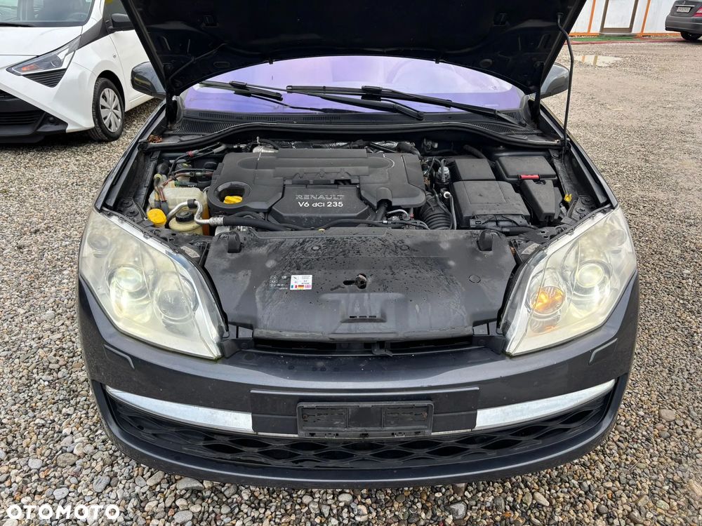 Renault Laguna V6 dCi 235 FAP Initiale - 13