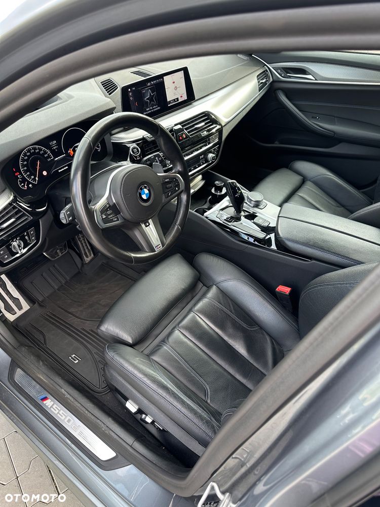 BMW Seria 5 530d xDrive M Sport sport - 12