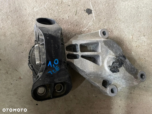 Łapa wspornik silnika poduszka Renault Clio V 5 1. TCE 112323904R