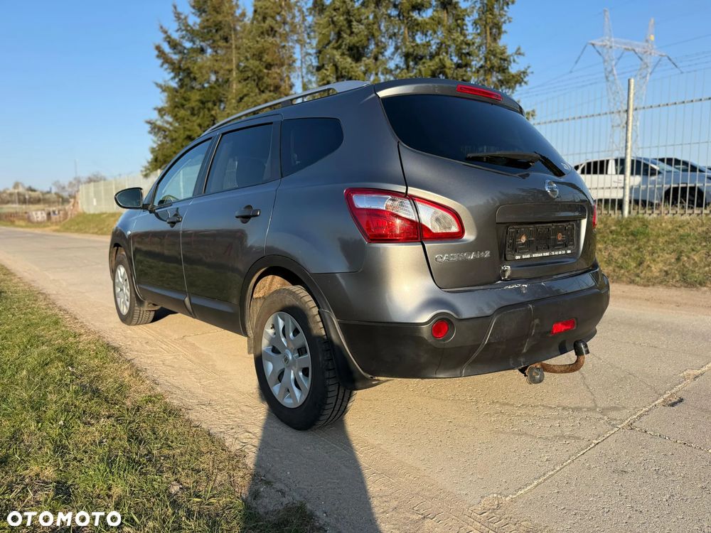 Nissan Qashqai+2 - 25