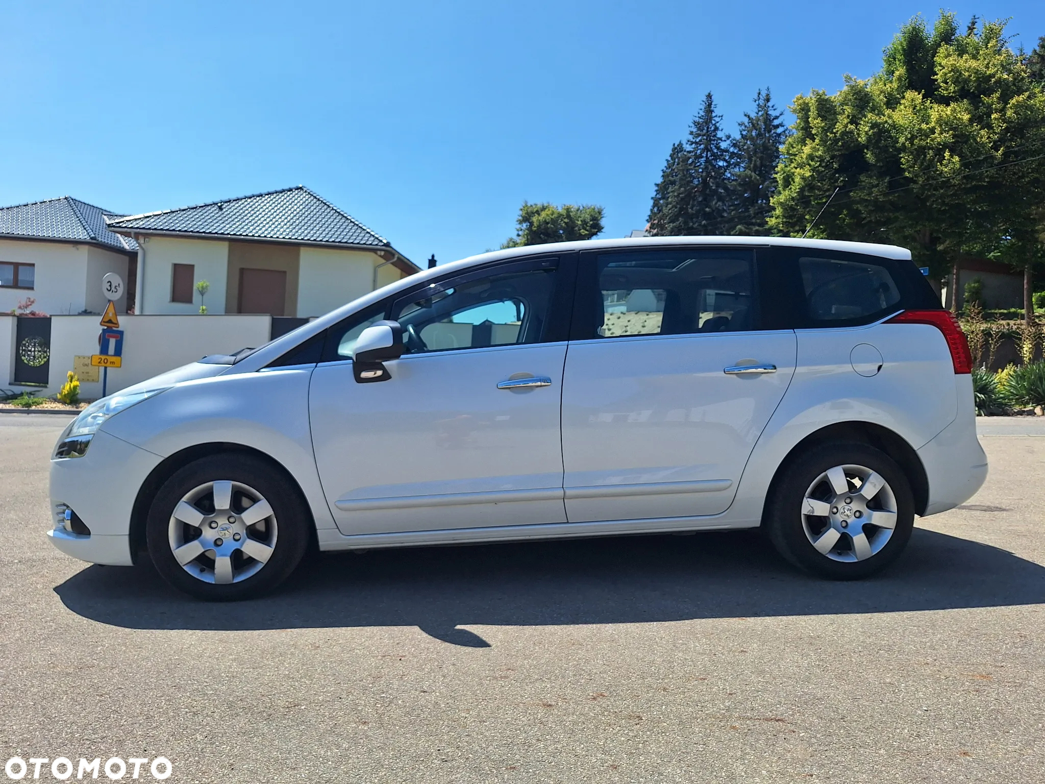 Peugeot 5008 - 6